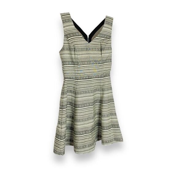 Red Saks Fifth Ave Sleeveless Tribal Print Fit & Flare Dress Back Cut Outs S/P - Picture 2 of 12